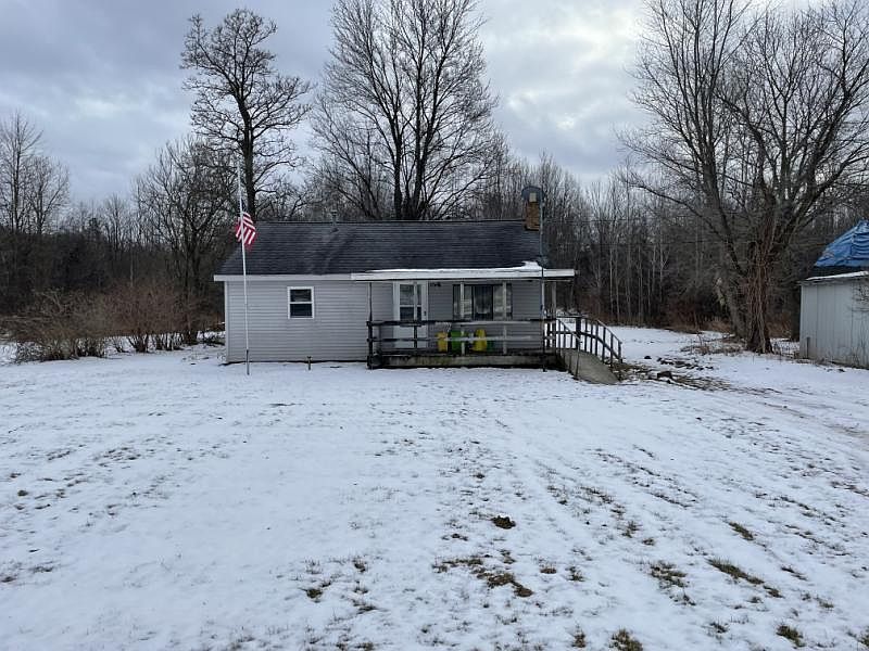 1st image of 2068 Byrnes Dr