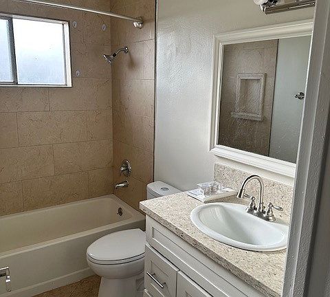 5th image of 12617 Beverly Blvd #H