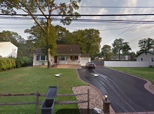 403 Nicolls Rd, Deer Park, NY 11729