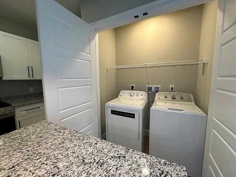 Central @ Waterford Woods — Photo 36