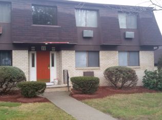 1101 Cherry Hill Dr, Poughkeepsie, NY 12603