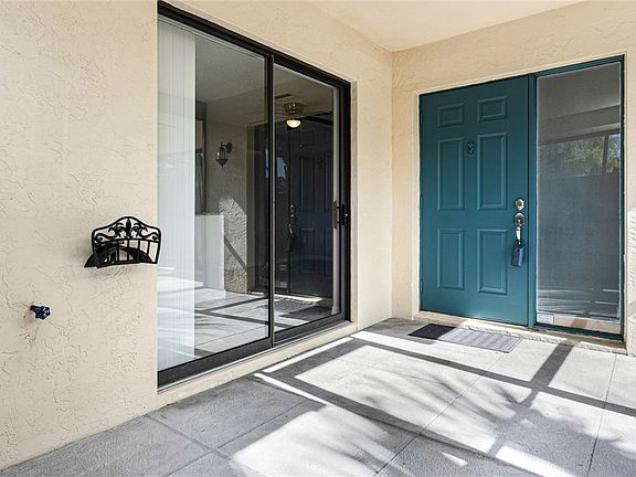 3rd image of 5254 Cedarbend Dr APT 4