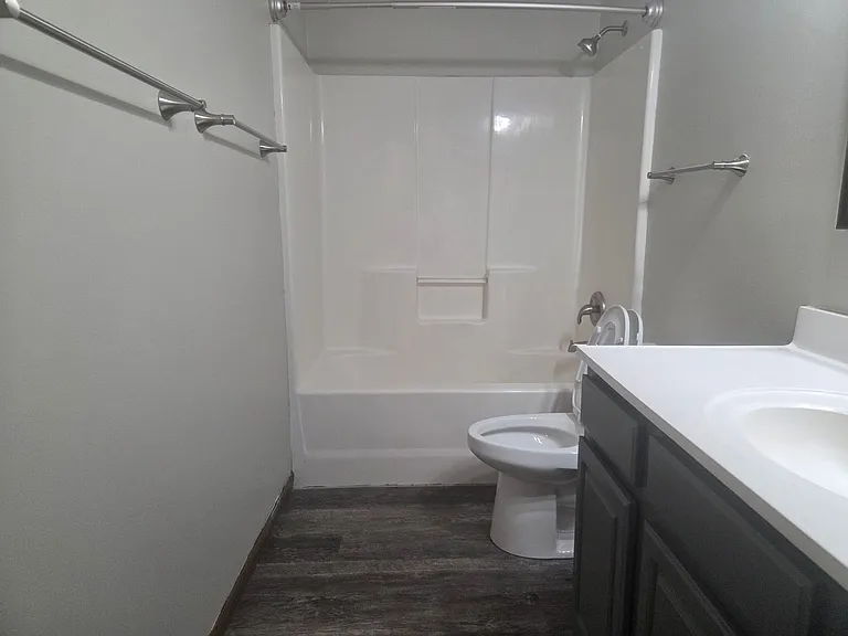 109 S 1st St #1 — Photo 7