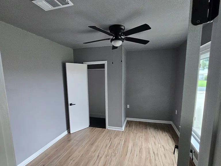 249 Rivercrest Ave — Photo 5