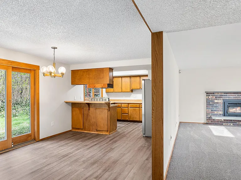 5012 NE 1st Ct — Photo 15