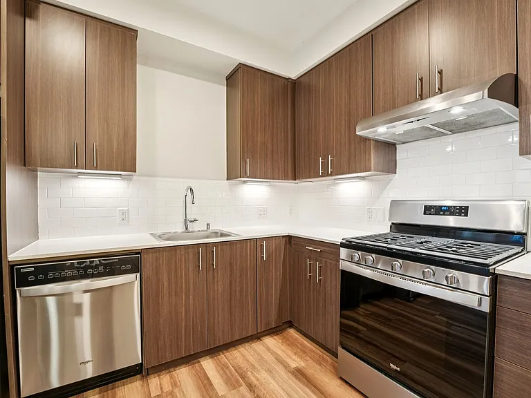 Santana Terrace — Photo 24