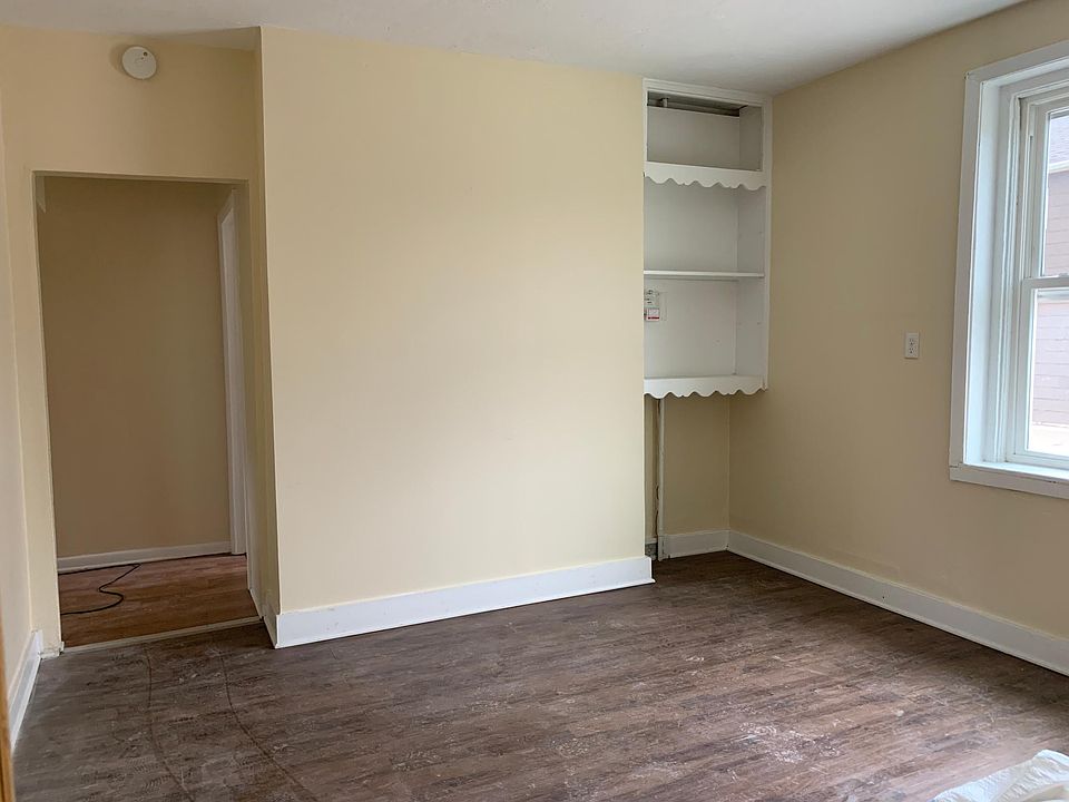 1st image of 61 Riverdale Ave APT 3