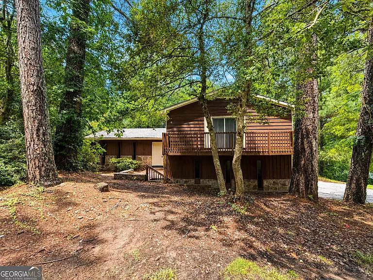 5776 Windermere Ct — Photo 1