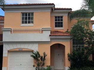 16240 SW 101st Ter, Miami, FL 33196