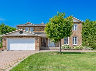 1446 Bourcier Dr, Ottawa, ON K1E3J9