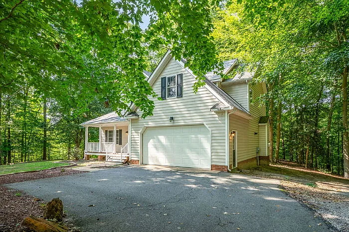 316 Abbey Ct — Photo 5