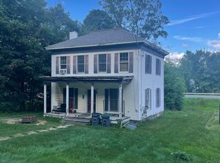 28 S Main St, Berlin, NY 12022
