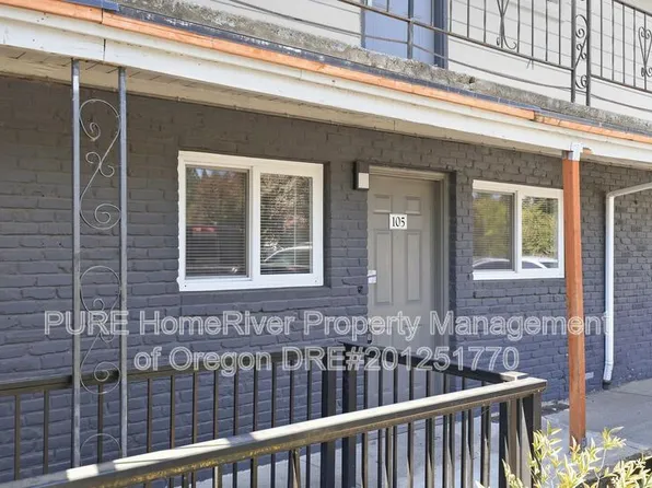 18411 E Burnside St APT 105, Portland, OR 97233