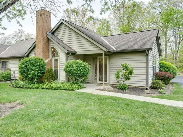 332 Hidden Ravines Dr, Powell, OH 43065