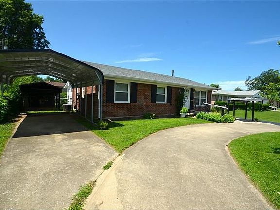 2nd image of 762 Sandpiper Ct