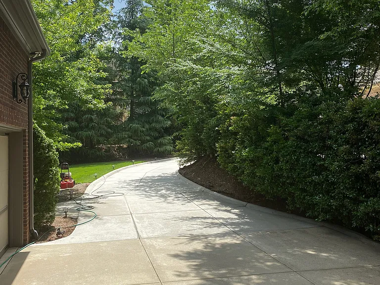 950 Glengate Pl — Photo 10
