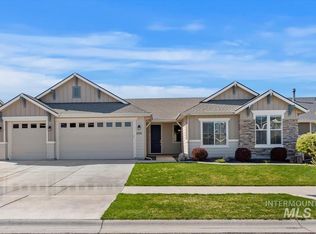 1061 W Bear Track Dr, Meridian, ID 83642