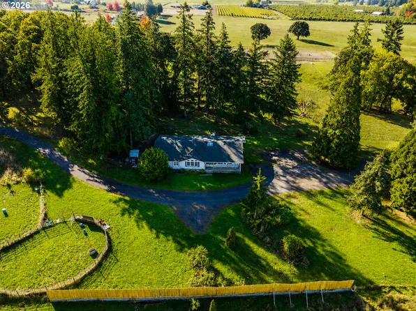4751 NE Henry Creek Rd, Dayton, OR 97114