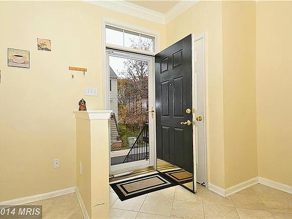 2nd image of 20805 Shamrock Glen Cir #7-703