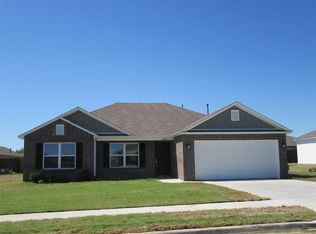 10014 E 107th St N, Owasso, OK 74055