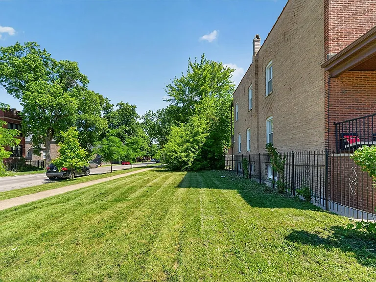3622 W Franklin Blvd #1 — Photo 19