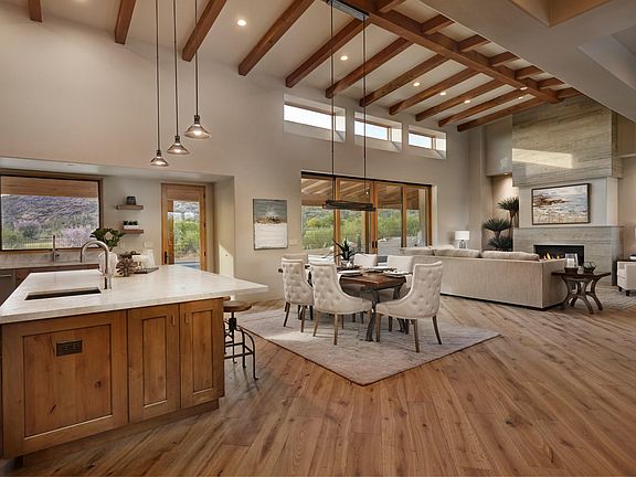 5th image of 6075 W Seven Saguaros Cir
