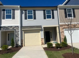 104 Wildflower Cir, Clayton, NC 27520