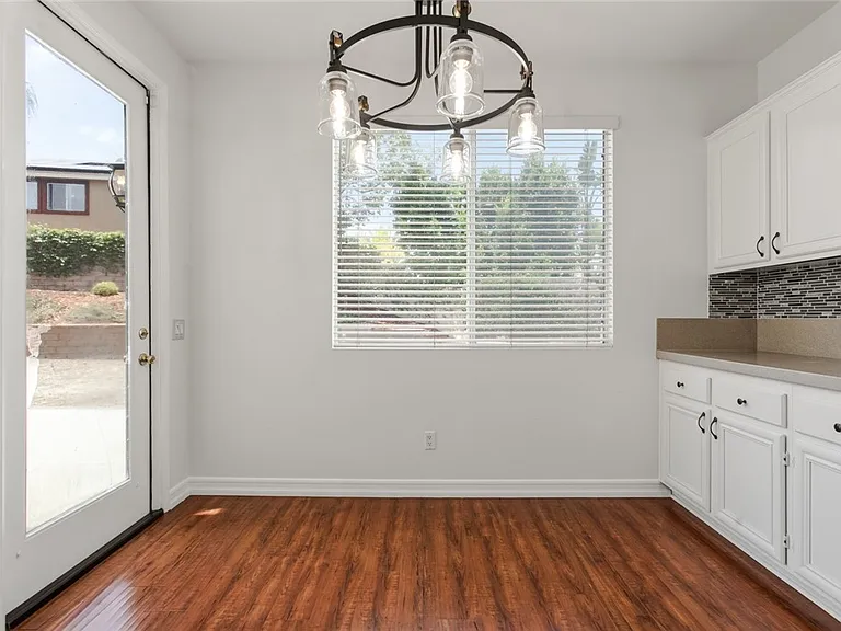 1605 Rivendel Dr — Photo 5