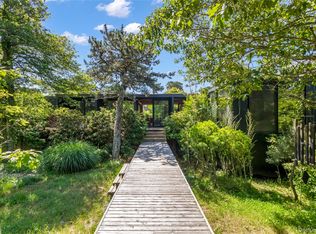 617 Shore Walk, Sayville, NY 11782