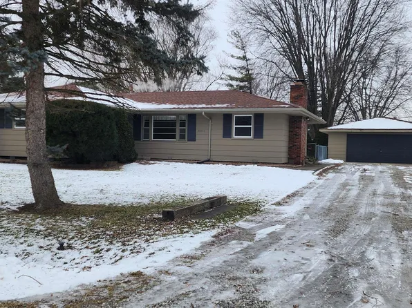 36151 Homeview St, Harrison Township, MI 48045