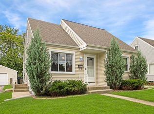 4513 W Sumac Pl, Milwaukee, WI 53219