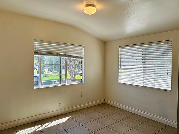 5th image of 130 S Fircroft St #130