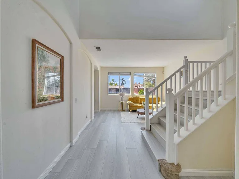 21585 Del Amo St — Photo 37