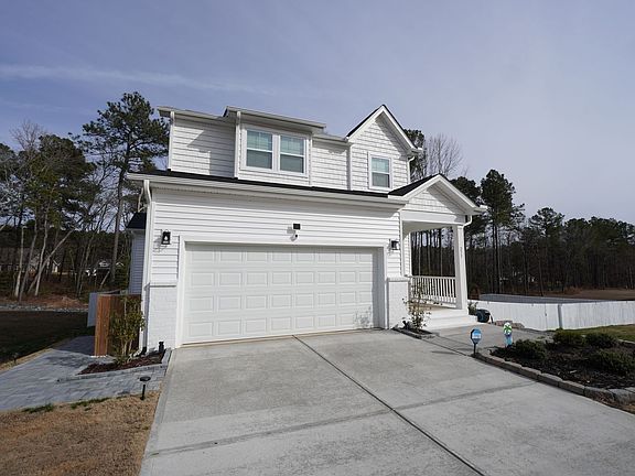 5th image of 217 Beacon Hill Rd