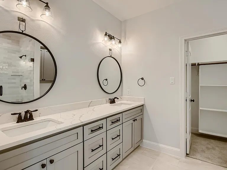 3125 Rutz St — Photo 14