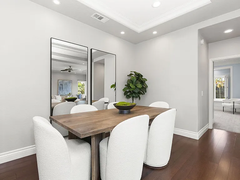 33 Wimbledon Ct — Photo 14