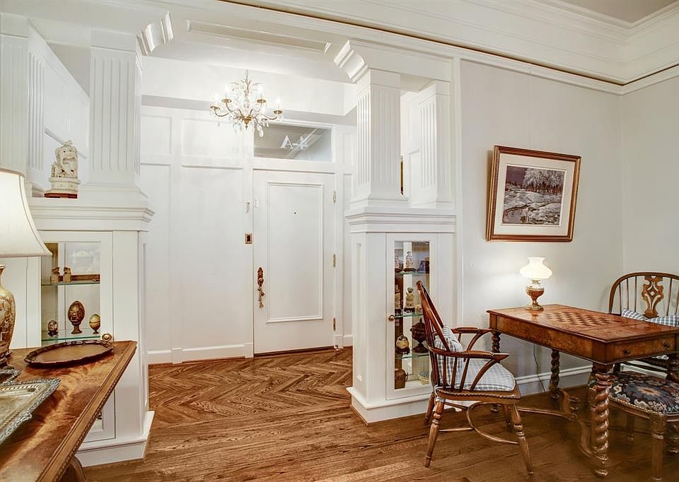 The Beaconsfield Apartments Houston, TX Zillow