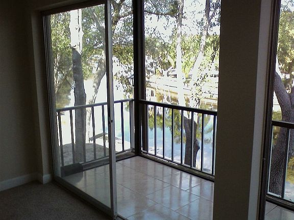 3rd image of 9133 Tudor Dr APT 202