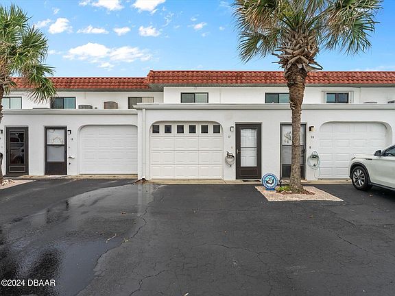 5th image of 3900 S Ocean Shore Blvd APT 17