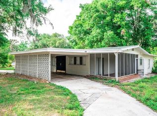 805 Hamlin St, Plant City, FL 33563