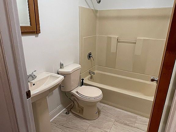 3rd image of 4032 Powelton Ave