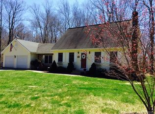 90 Hi Lea Farm Rd, Colchester, CT 06415