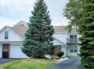 10208 Monarch Rd, Roscoe, IL 61073