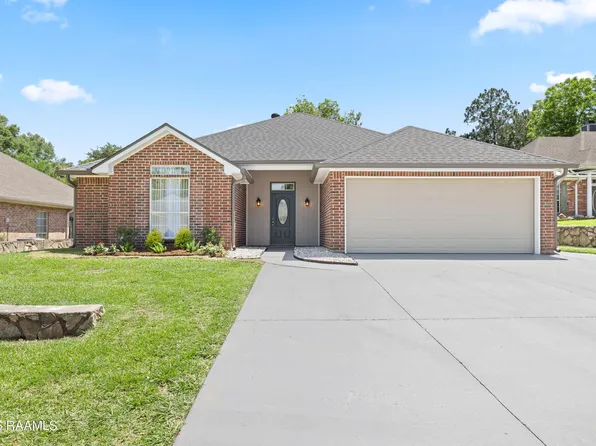 707 Burlington Cir, Broussard, LA 70518