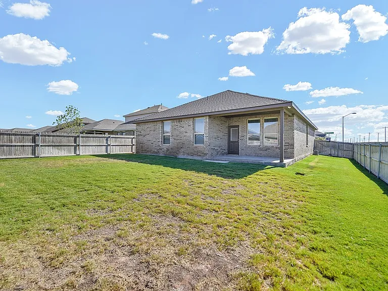 6901 Boss Ranch Rd — Photo 37