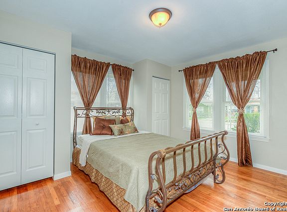 4th image of 1631 Lee Hall St