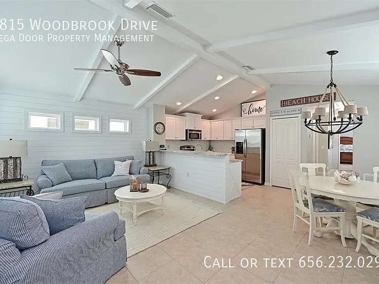 4815 Woodbrook Dr — Photo 4
