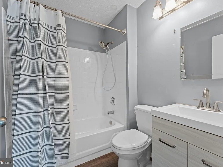 8561 Skipjack Pl — Photo 35