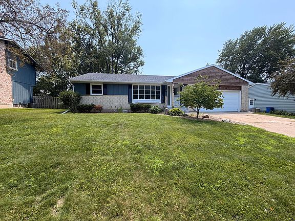 2nd image of 2538 Berwyck Rd SE