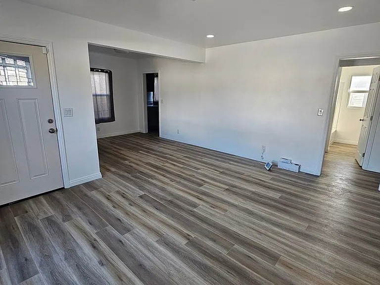 3968 Platt Ave — Photo 4